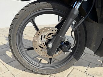 Honda Vision 110 r.v. 2023 - 8