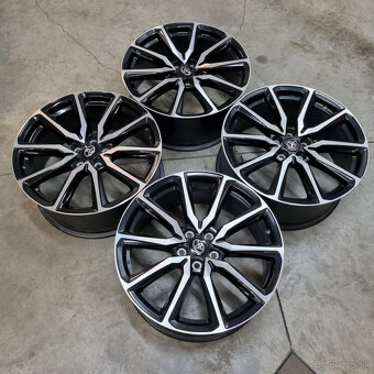 Hliníkové Toyota disky 5x114,3 R20 8,5J ET45 - 8