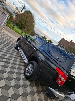 Mitsubishi L200 2.4 DI-D Instyle 2019 LED Xenon - 8
