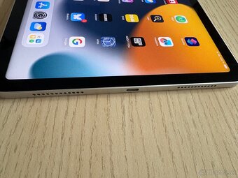 iPad Air M1 - 256GB - hviezdne biela - 8