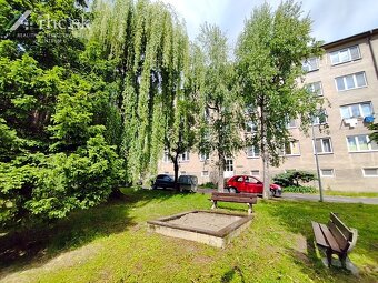 ZARIADENÝ 2,5 IZB. BYT V CENTRE MESTA - HLAVNÁ, STROPKOV - 8