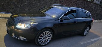 Opel insignia 2.l - 8
