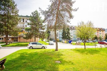 REZERVOVANÉ - NÍZKE NÁKLADY - 1 IZBOVÝ BYT - REKONŠTRUKCIA - - 8