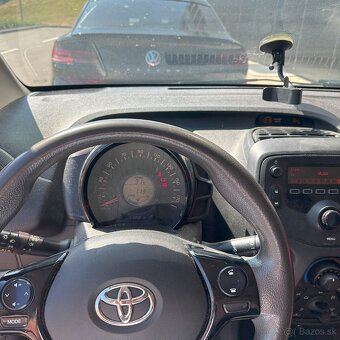 OnlineAukcia: TOYOTA AYGO - 8