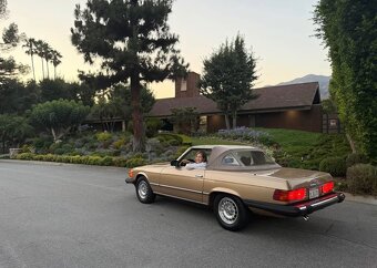 Mercedes-Benz SL Mercedes Benz SL380 1984 - 8