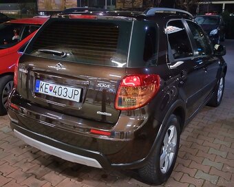 Suzuki SX4 - 8