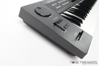 ROLAND ALPHA JUNO-2 – legendárny analóg - 8