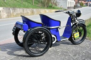 Dámská motorová tříkolka Monet Goyon L'Automouche 250 - 8