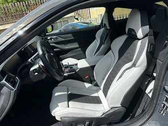 BMW M4 COMPETITION X Drive - 8
