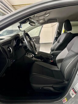 Toyota Auris Touring Sports 1.8 I VVT-i HybridSD Freestyle - 8