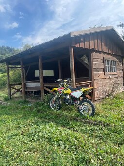 Suzuki RM 85 - 8
