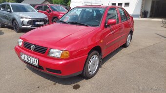 Volkswagen Polo Classic 1.6 - 8