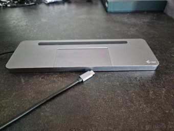 Macbook pro 2019 model A2141 + dock stanica iTec - 8