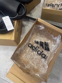 Yeezy slide šľapky - 8