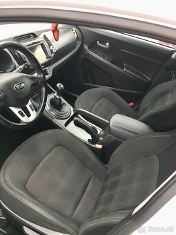 Kia sportage 1.7 Crdi 2WD - 8