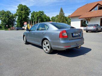Škoda Octavia - 8