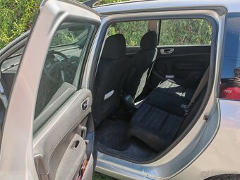 Peugeot 307 SW 2.0 HDi 66kW RHY - 8