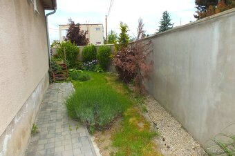 Sen o rodinnom dome s peknou záhradou v Galante? - 8