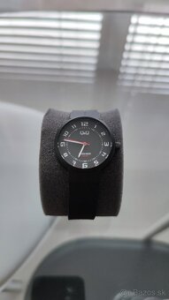 Pánske hodinky QUARTZ zn. Q&Q - 8