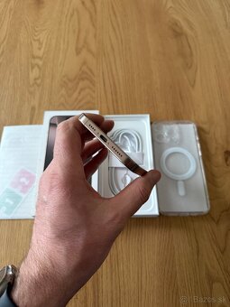 iPhone 16 Pro Max 256 gb Desert Titanium v zaruke - 8