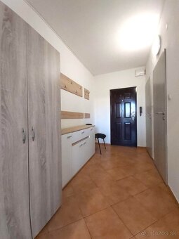 NA PRENÁJOM - 2- izbový byt, Dargovských hrdinov - 8