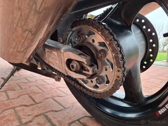 HONDA CBR 1100 XX Super Blackbird - 8