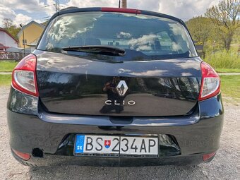 Renault Clio 1.2 benzín 55 KW - 8