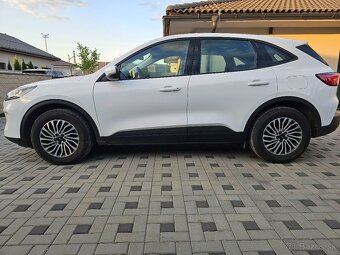 Ford Kuga 1.5tdci 88kw r.v. 2021 LED svetlá, NAVI, vyhrev - 8