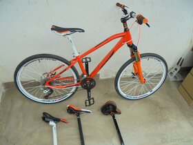 Predám-Rozpedám Originálny Apache Tate Veľkosť 13,4" - 8