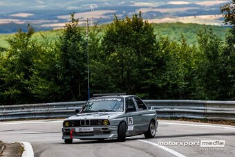 BMW e30 Coupé - 8