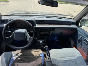 Predám Mitsubishi L200 2.5 1994 - 8