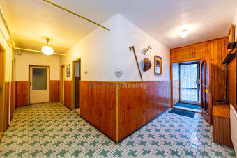 NA PREDAJ DVOJGENERAČNÝ RODINNÝ DOM V OBCI KOŠICKÉ OĽŠANY - 8