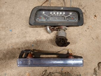 Predam náhradné diely na Peugeot 306 - 8