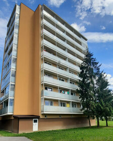 Rezervované 2-izb.byt 69 m2 s balkónom a výhľadom v KNM 128  - 8