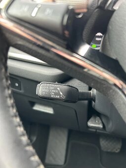 Škoda Octavia Combi 2.0 TDI SCR Business DSG - 8