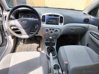 Hyundai ACCENT - 8