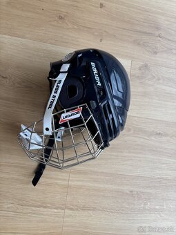 Hokejova vystroj - 8