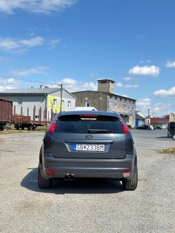 FORD Focus mk2 1.6 74kw - 8