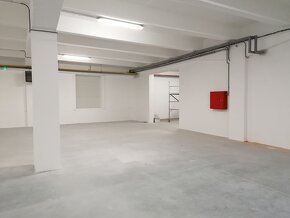 Na prenájom 980 m2 skladovo-kancelársky objekt BB - 8