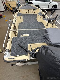 Predám laminátový čln, motor, elektromotor, vozík, sonar - 8