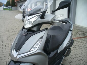 Kymco Agility 300 i ABS - 8