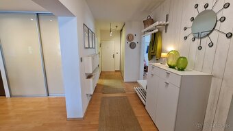 Veľkometrážny 4-izbový byt s parkovaním, Žilina - Záv - 8