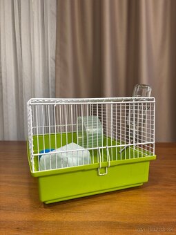 🐹 Predám 2 klietky FERPLAST + príslušenstvo + pelech - 8