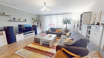 ✅ Priestranný rodinný dom v Bernolákove 245m2 - 8