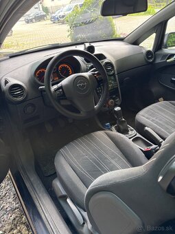Predám Opel Corsa D 1,4 benzin 2008 3 dverove - 8