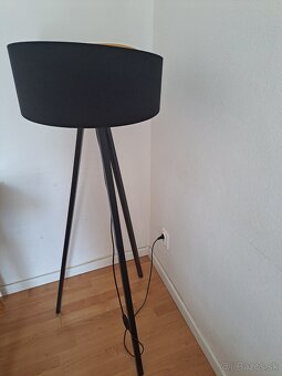 Stojaca lampa - 8