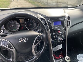 Hyundai i30 1.4, 74kw, LPG+benzín - 8