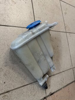 Nahradne diely Audi A4 B8 - 8