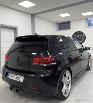 Volkswagen Golf R 2.0 TFSI 199Kw 4Motion - 8