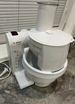 Bosch MUM 4657/05 550W kuchynský robot - 8